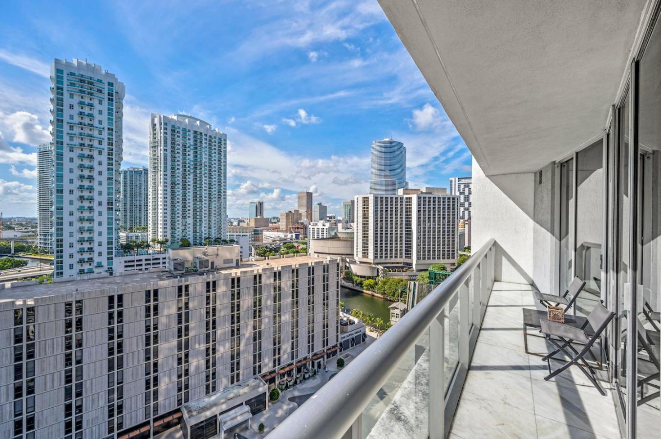 *W Icon Brickell- Luxury 2Br Highrise Corner Condo** Miami Exterior photo